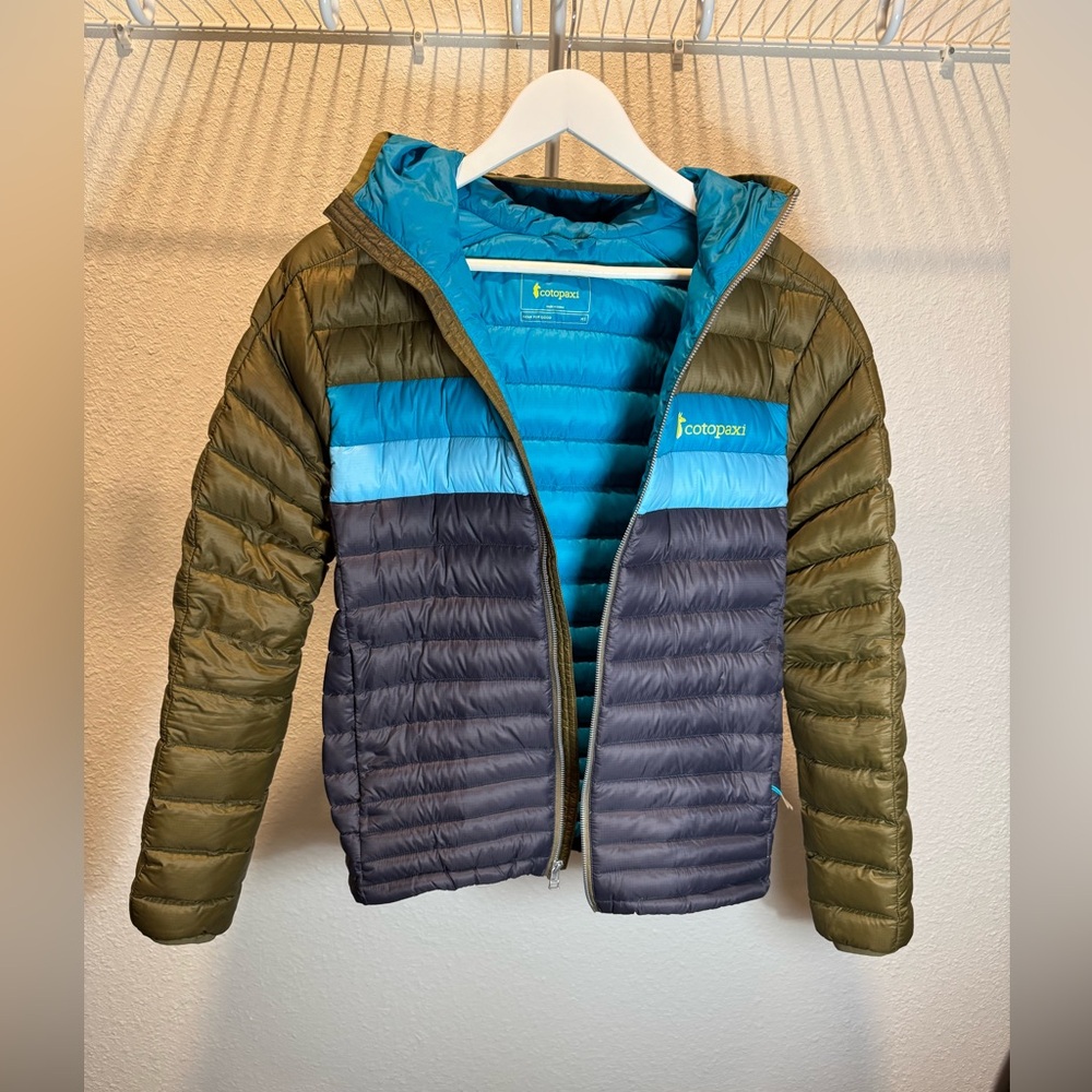 Cotopaxi Fuego Hooded Down Jacket